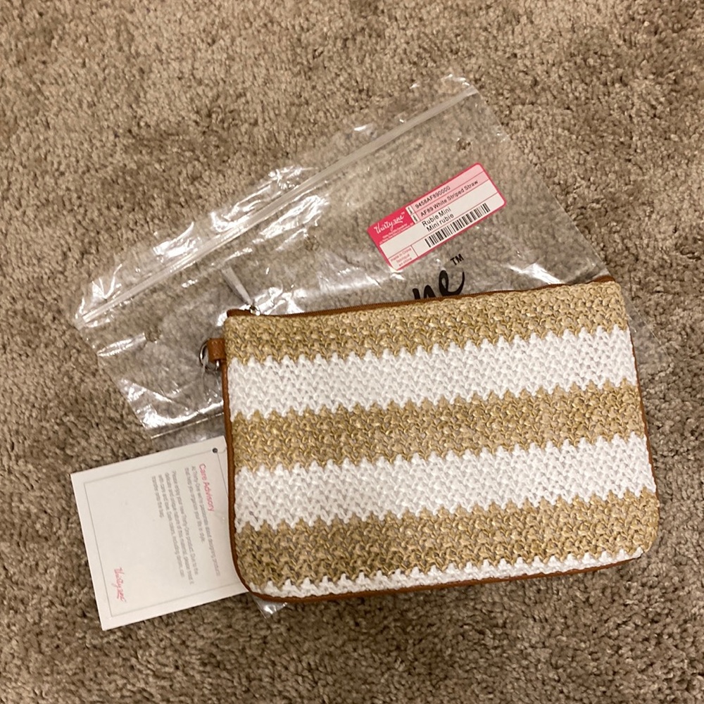Thirty one white striped straw rubie mini